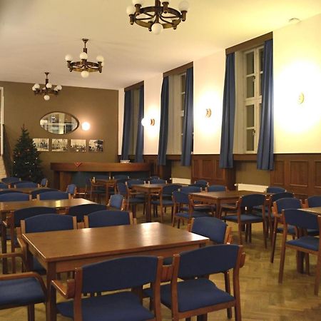 Hostel Masarykova Prága Kültér fotó