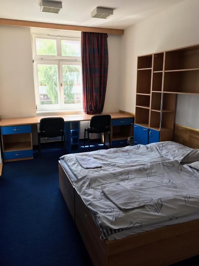 Hostel Masarykova Prága Kültér fotó